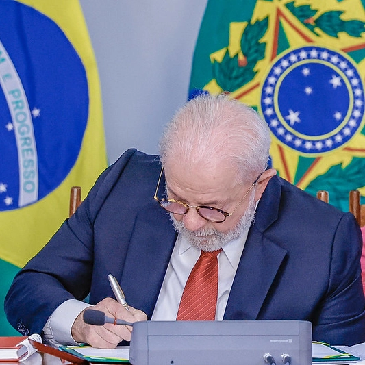Lula deve assinar decreto que regulamenta Lei de Reciprocidade ainda nesta segunda-feira