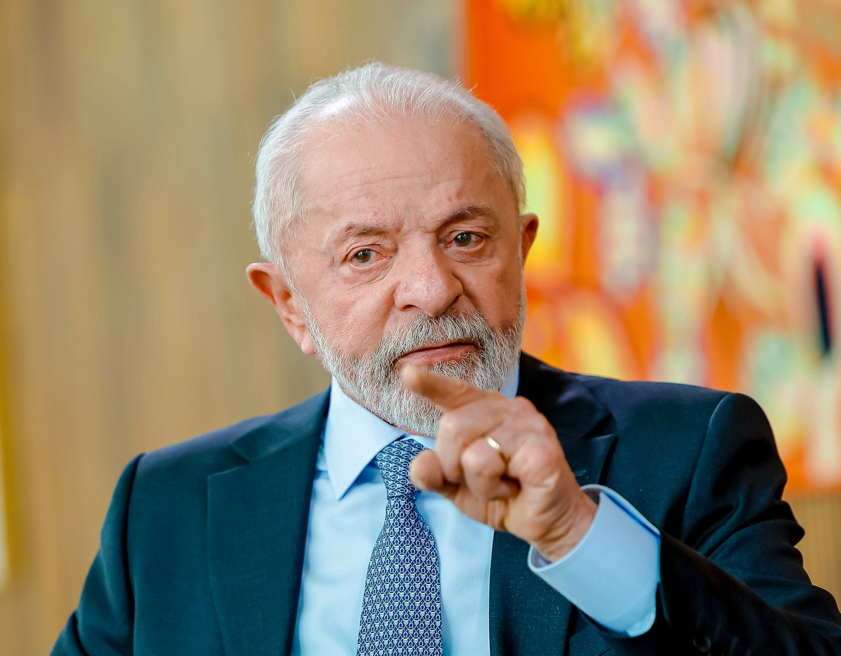'Não conseguimos falar com ninguém nos EUA', diz Lula sobre negociação com  Trump