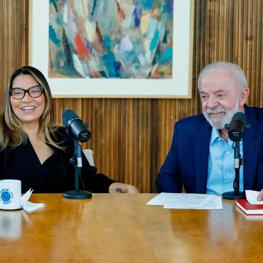 'Não existe democracia com fome', diz Lula em entrevista