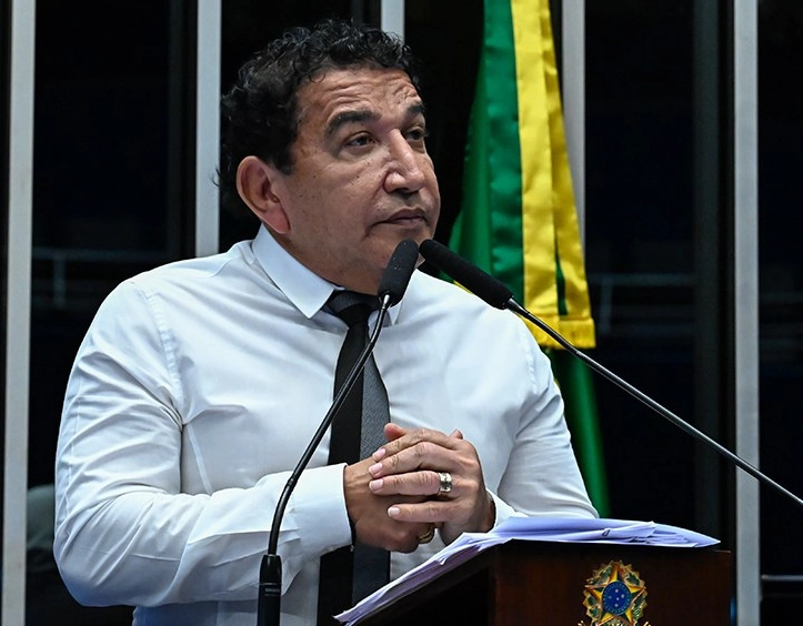 Senador quer instituir “Dia Nacional da Vergonha” no Brasil