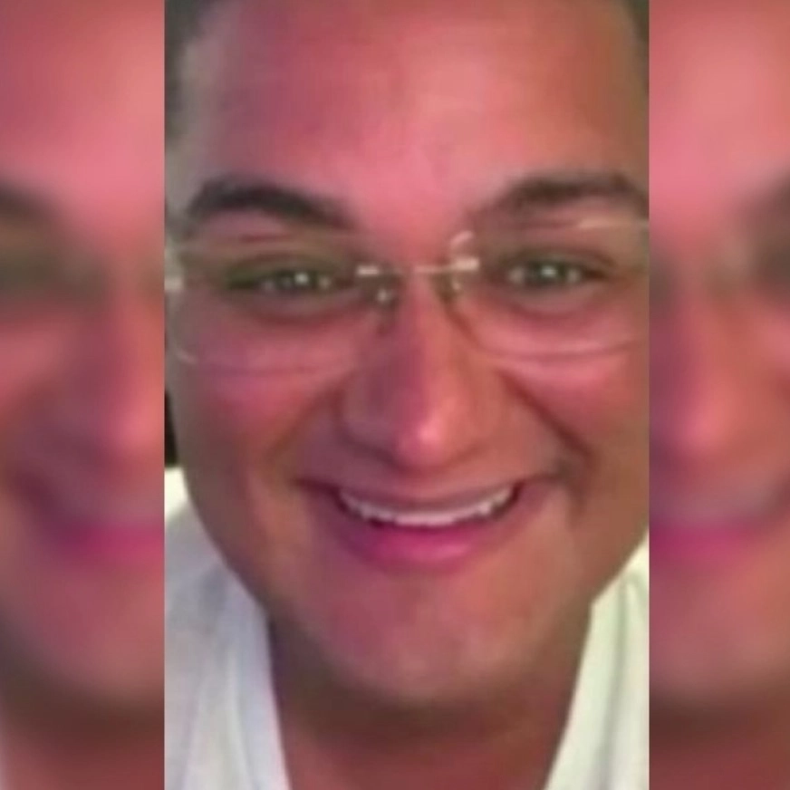 Exclusivo! Suspeito de matar funcionários, dono de ferro-velho se apresenta à Justiça