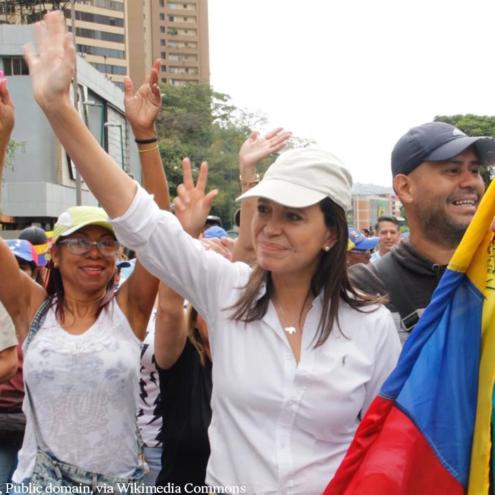 Maria Corina Machado recebe o Nobel da Paz por luta contra ditadura na Venezuela