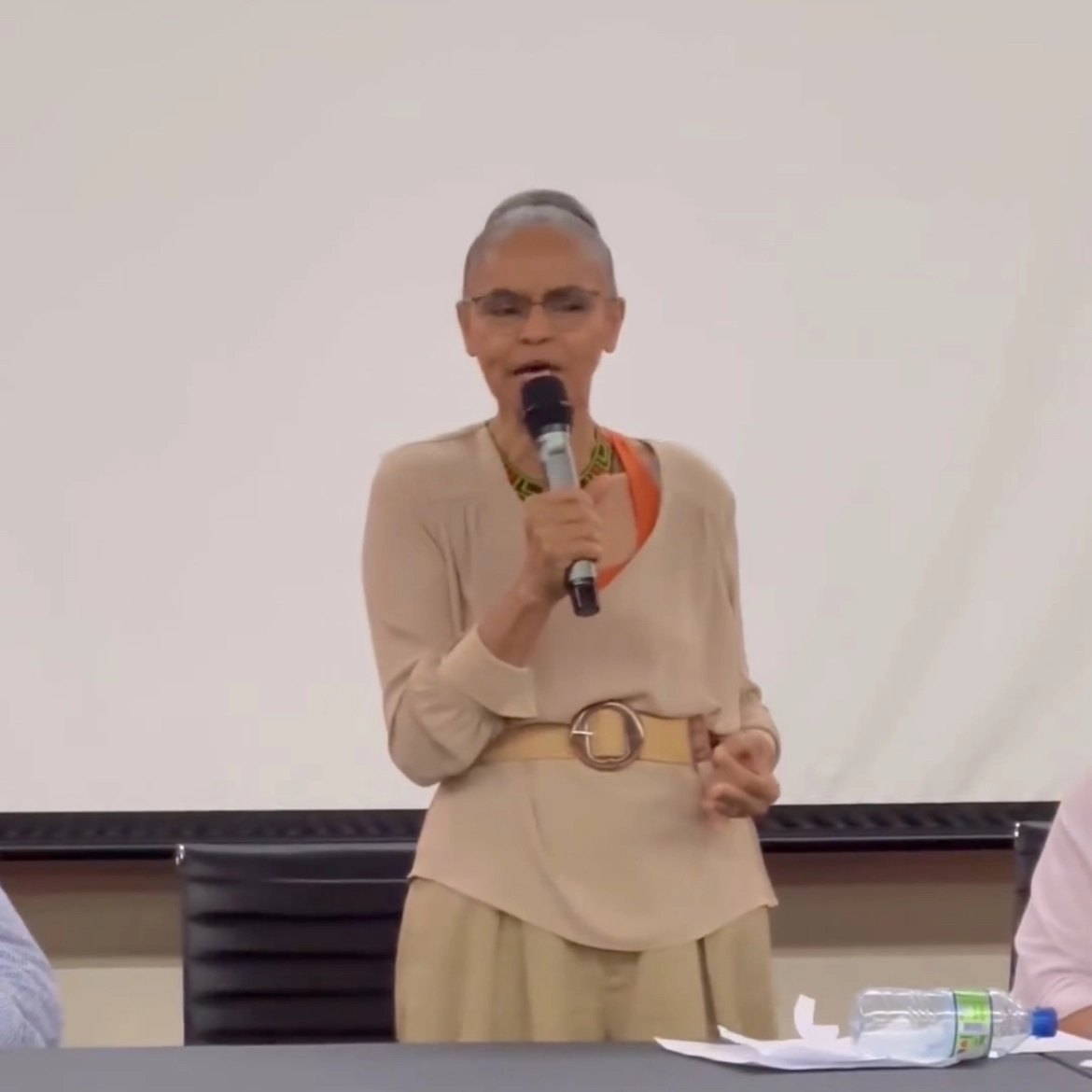 'O que faz a criminalidade recuar é perder a expectativa da impunidade', diz Marina Silva em plenária realizada em Salvador