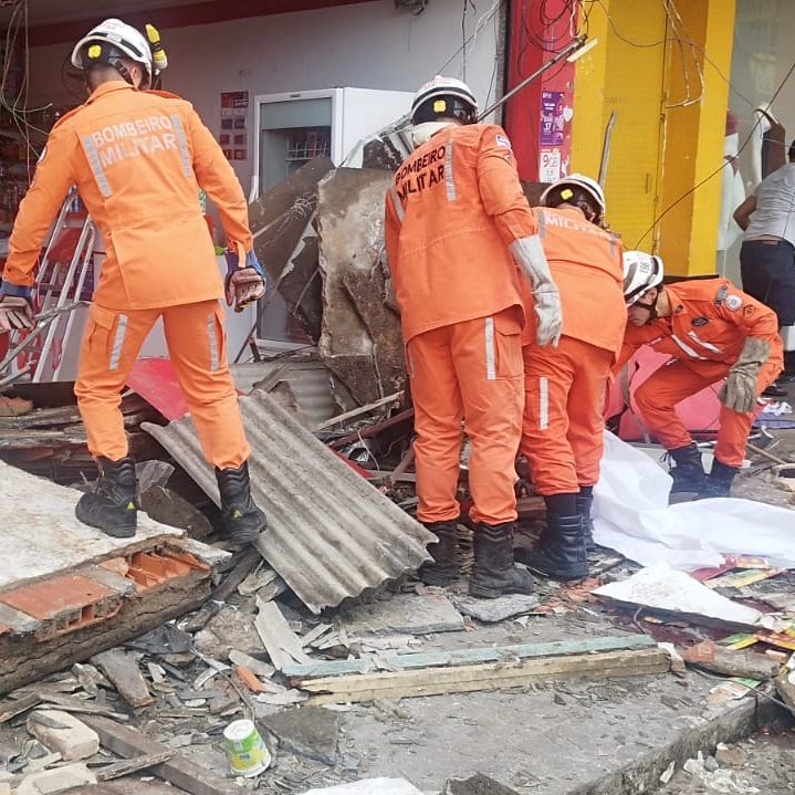 Morre segunda vítima do desabamento de marquise em Alagoinhas