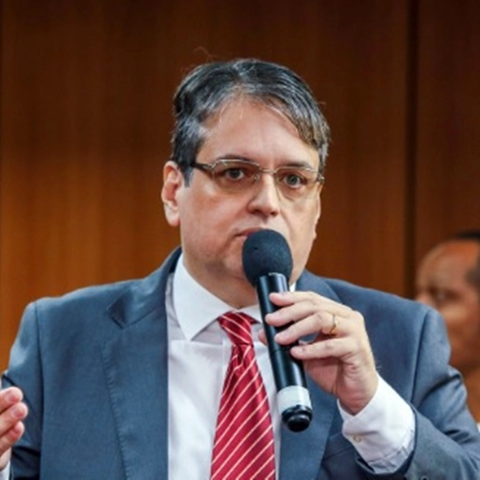 Jerônimo anuncia Mateus Dias como titular da Seponte e cumpre promessa de cargo técnico