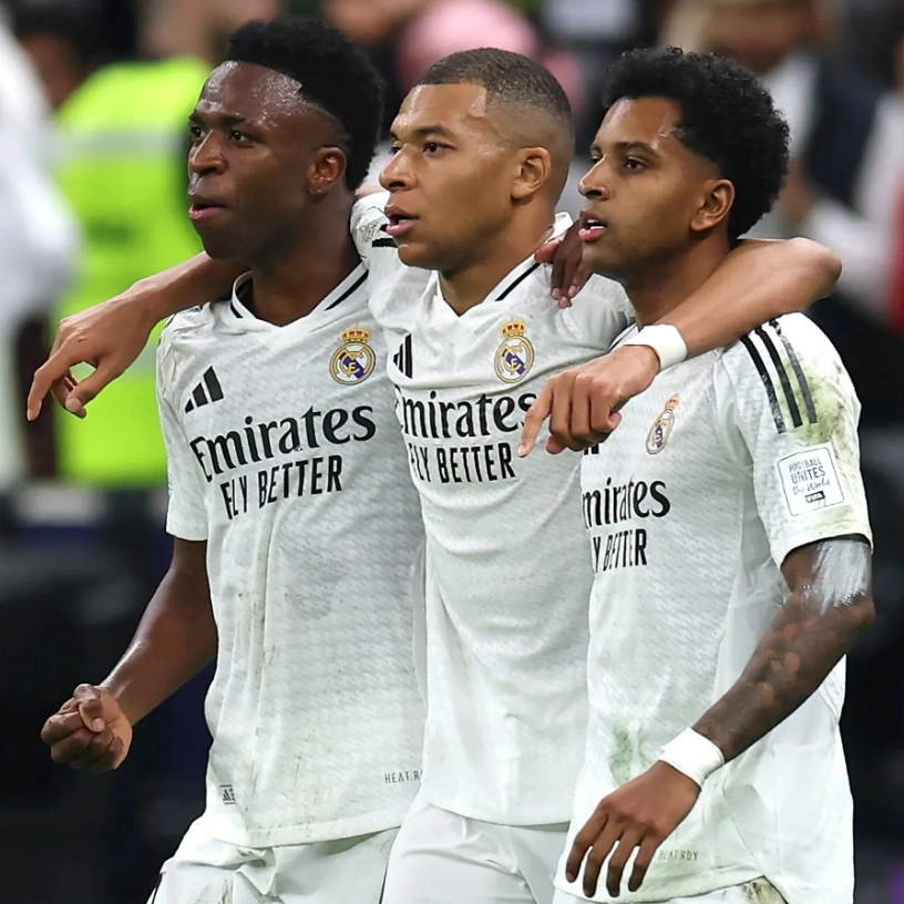 LaLiga aciona autoridades espanholas após ataques racistas contra Vinícius Júnior e Mbappé