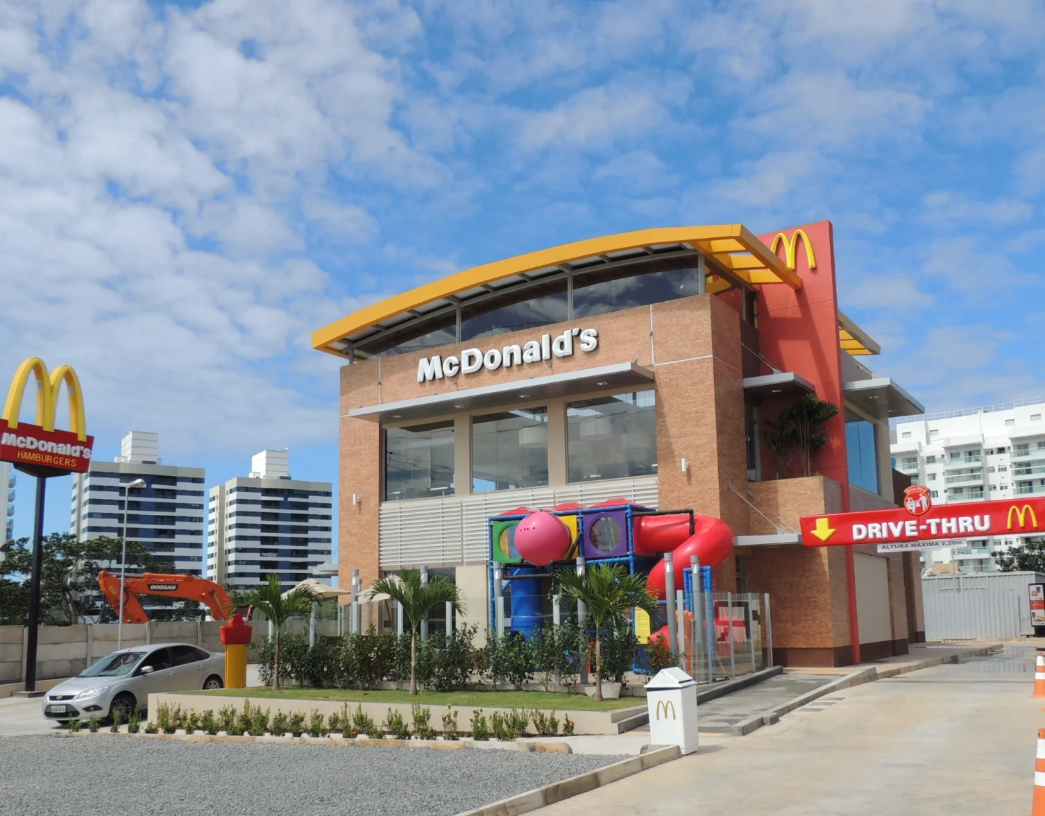 Black Friday: McDonald's terá cheeseburger de graça e Big Mac por R$ 0,90