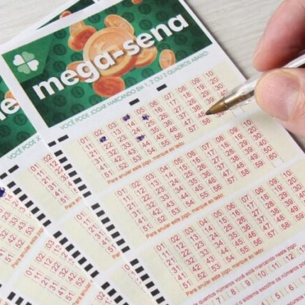 Acertar a Mega-Sena vai render mais dinheiro; veja o que mudou