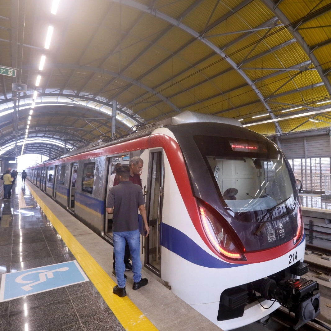 Metrô tem horário ampliado para atender torcedores que vão ao BA-VI