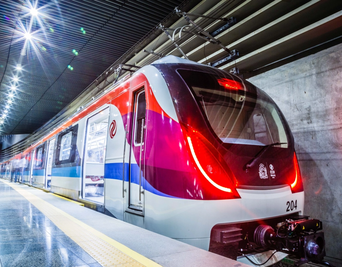 CCR Metrô Bahia celebra  Mês da Mulher com sessões de massoterapia na Estação Pirajá