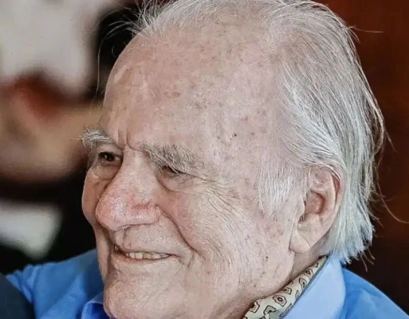Morre o jornalista Mino Carta, fundador da Carta Capital