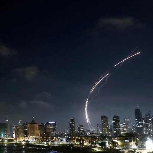 Grupo de 41 autoridades brasileiras está em Israel em meio a ataques com mísseis do Irã