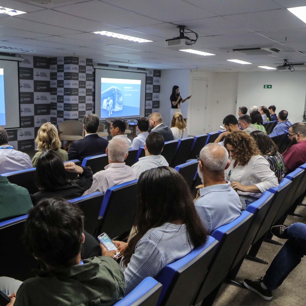 Gestores e equipes técnicas de todo o país participam de capacitação em eletromobilidade em Salvador