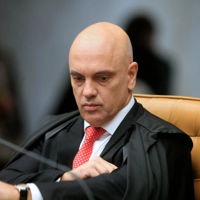 Moraes decide abrir inquérito contra Eduardo Bolsonaro por tentar sanções dos EUA contra o STF