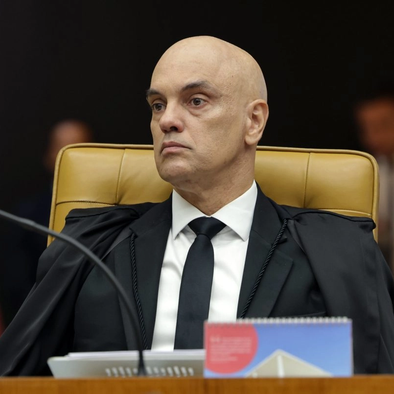 Moraes autoriza visitas de autoridades a Bolsonaro em prisão domiciliar