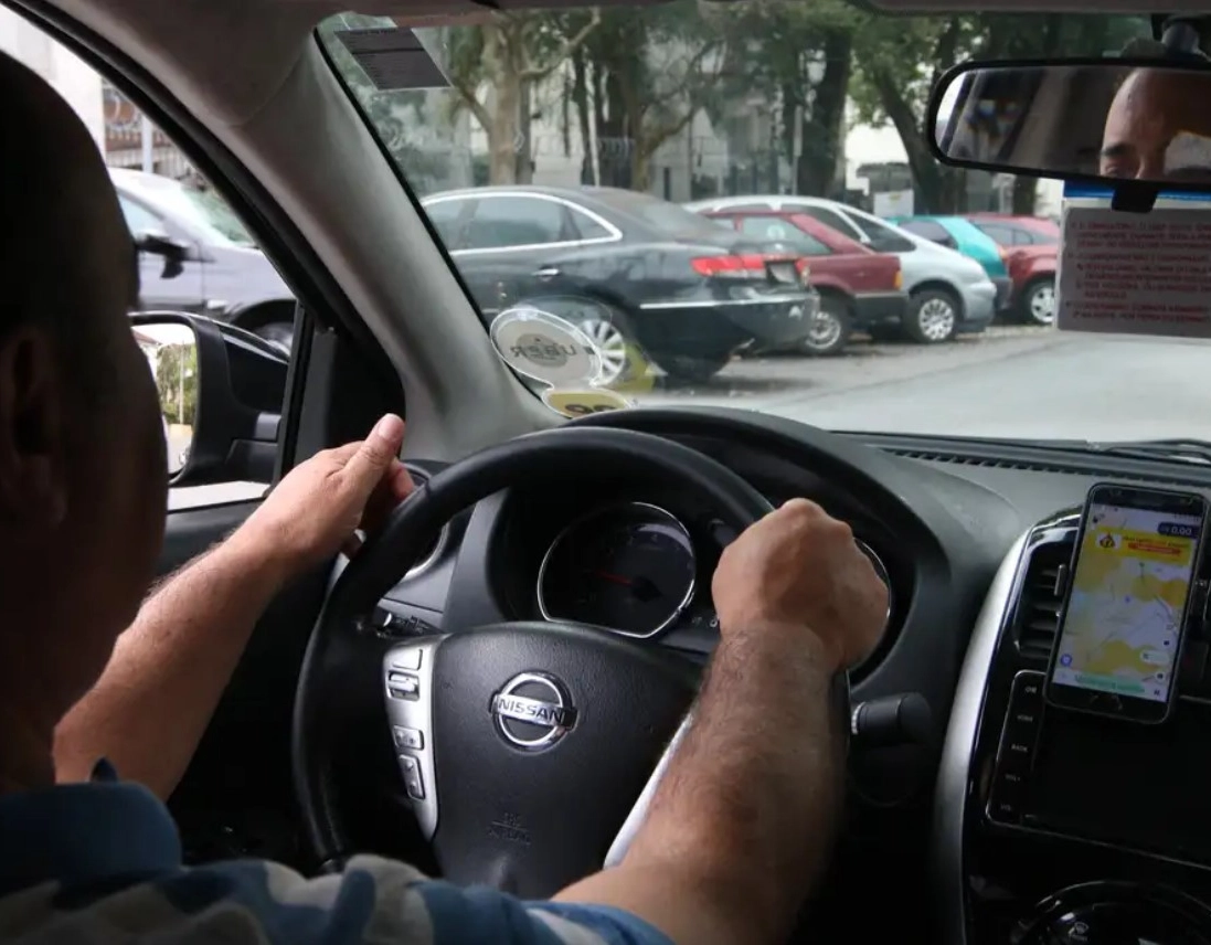 Reforma tributária vai mudar receita bruta de motoristas de aplicativo