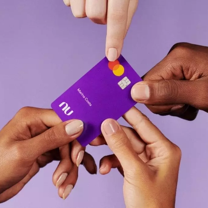 Juros abusivos, cobranças indevidas e mais: Nubank entra na mira do MP da Bahia