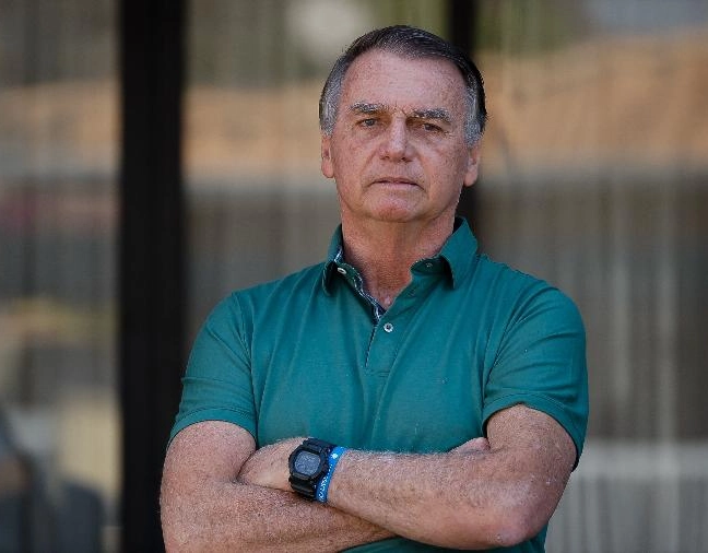 Pena de Bolsonaro pode cair 2 anos e 4 meses com aprovação do PL da Dosimetria