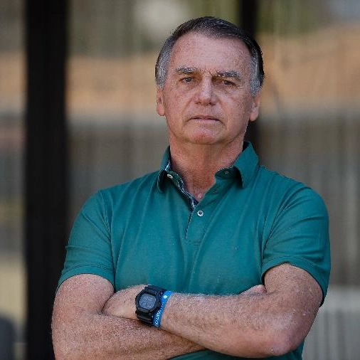 Pena de Bolsonaro pode cair 2 anos e 4 meses com aprovação do PL da Dosimetria