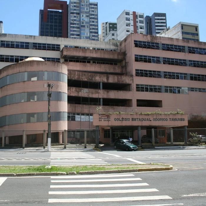 Governo anuncia leilão do antigo Colégio Odorico Tavares; estimativa passa dos R$ 50 mi