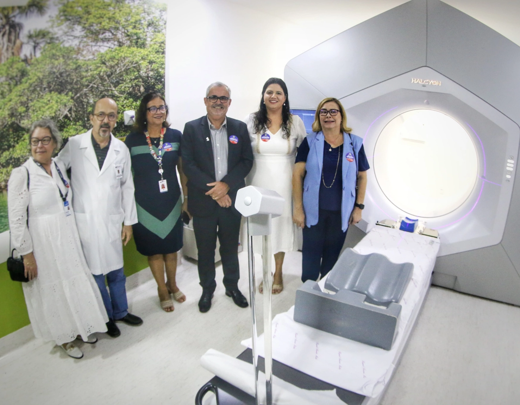 Bahia amplia atendimento oncológico com 'Agora Tem Especialistas'