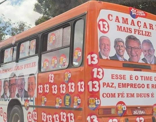 Ônibus que transportava ilegalmente eleitores de Caetano é apreendido