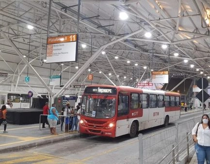 Greve dos rodoviários metropolitanos é adiada