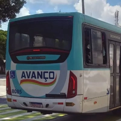 Rodoviários metropolitanos param atividades por tempo indeterminado em Salvador
