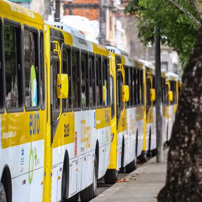 Salvador ganha nova linha de ônibus para atender estudantes do Ifba