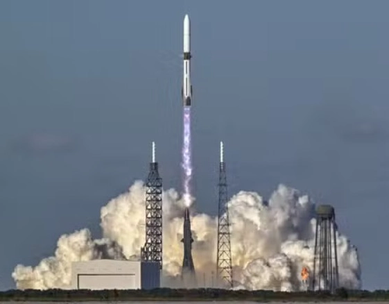 Blue Origin lança satélites rumo a Marte em segundo voo da New Glenn