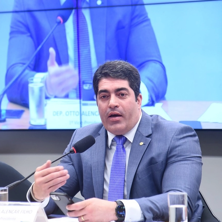 CCJ da ALBA marca sabatina de Otto Alencar Filho para o TCE