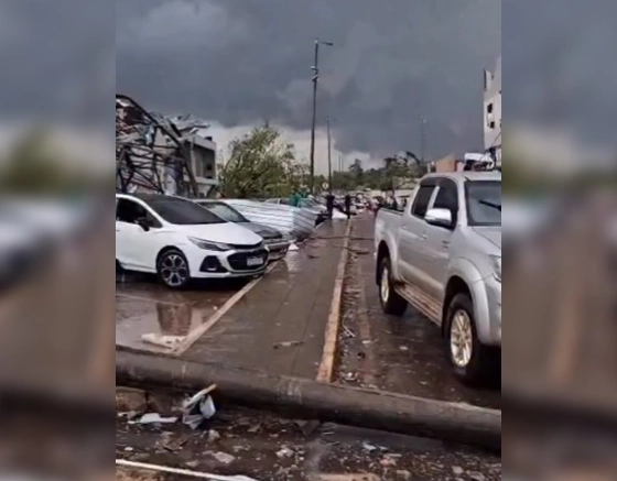 Tornado no Paraná deixa mortos e feridos: 'Catástrofe', diz governador