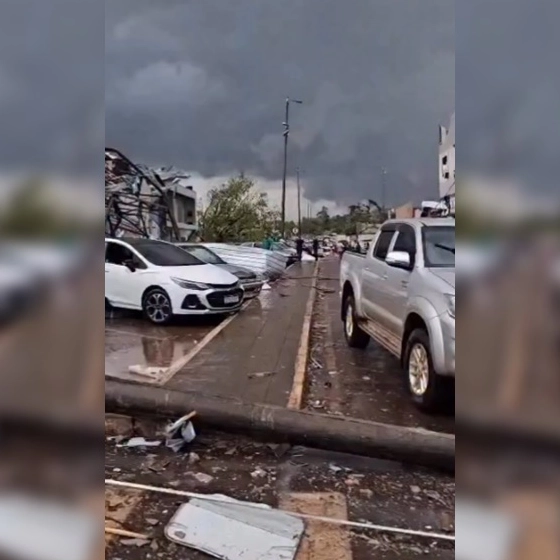Tornado no Paraná deixa mortos e feridos: 'Catástrofe', diz governador