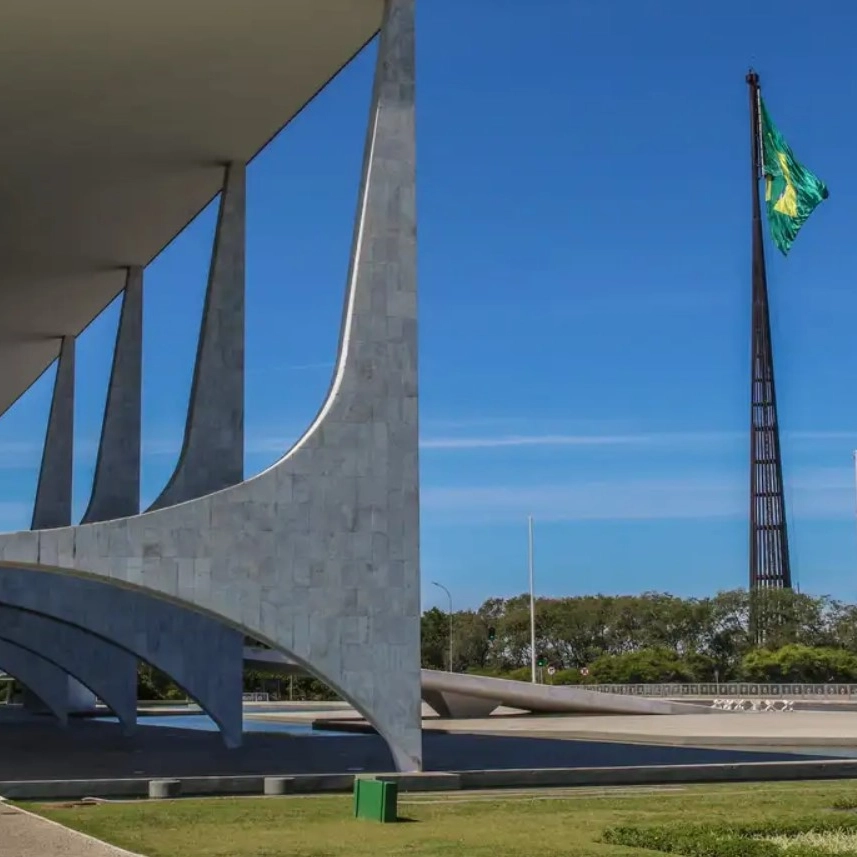 Homem é preso após tentar invadir o Palácio do Planalto