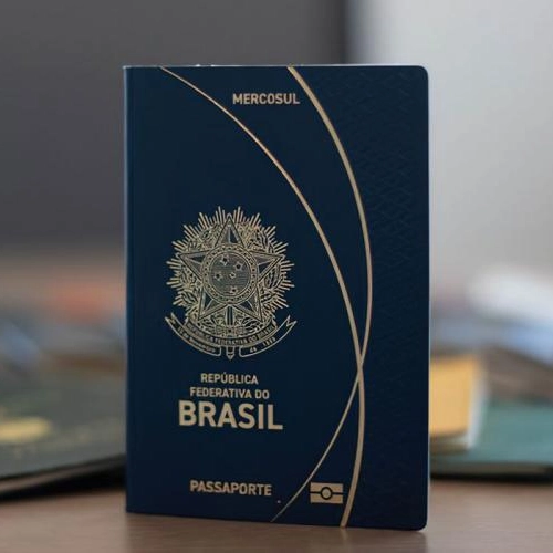 PF retoma agendamentos online para emissão de passaportes