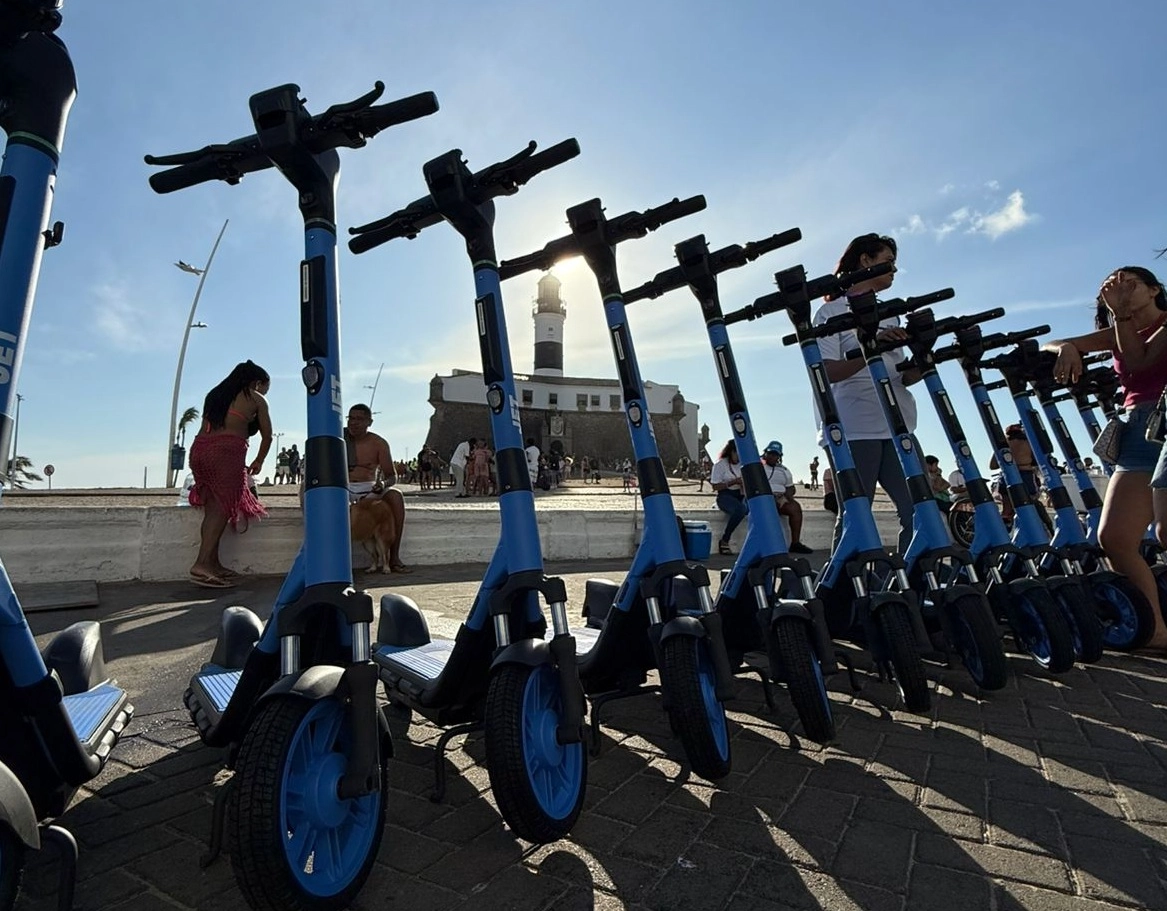 Patinetes elétricos chegam a Salvador como opção de mobilidade sustentável