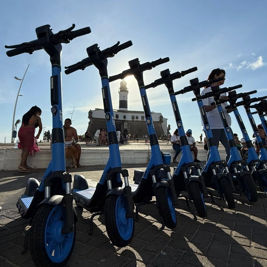 Patinetes elétricos chegam a Salvador como opção de mobilidade sustentável