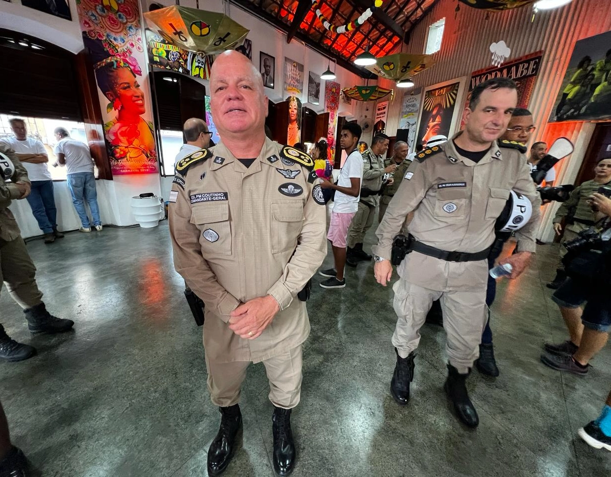 Comandante geral da PM ressalta tecnologia no carnaval e comemora queda de crimes na festa