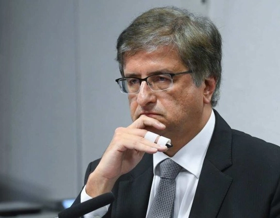 PGR dá parecer favorável ao desbloqueio do X no Brasil