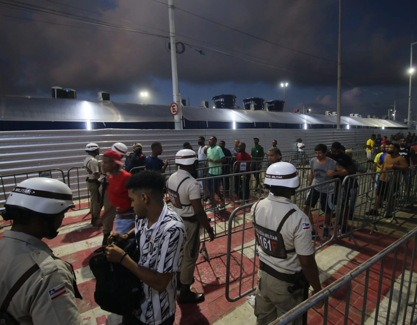 Pistolas de água serão recolhidas nos Portais de Abordagem no Carnaval