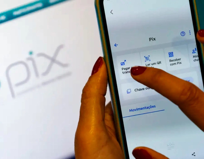 Em cinco anos, Pix supera R$ 75 trilhões e rende 6,4 vezes o PIB do Brasil