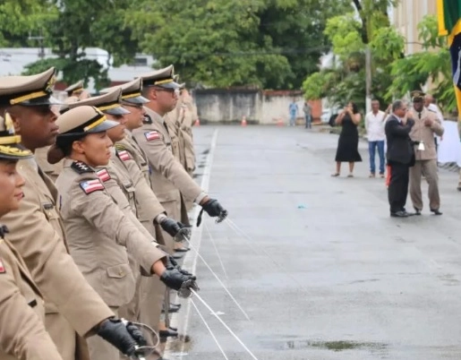 Governo abre concurso para oficiais da PM e Corpo de Bombeiros da Bahia; veja detalhes