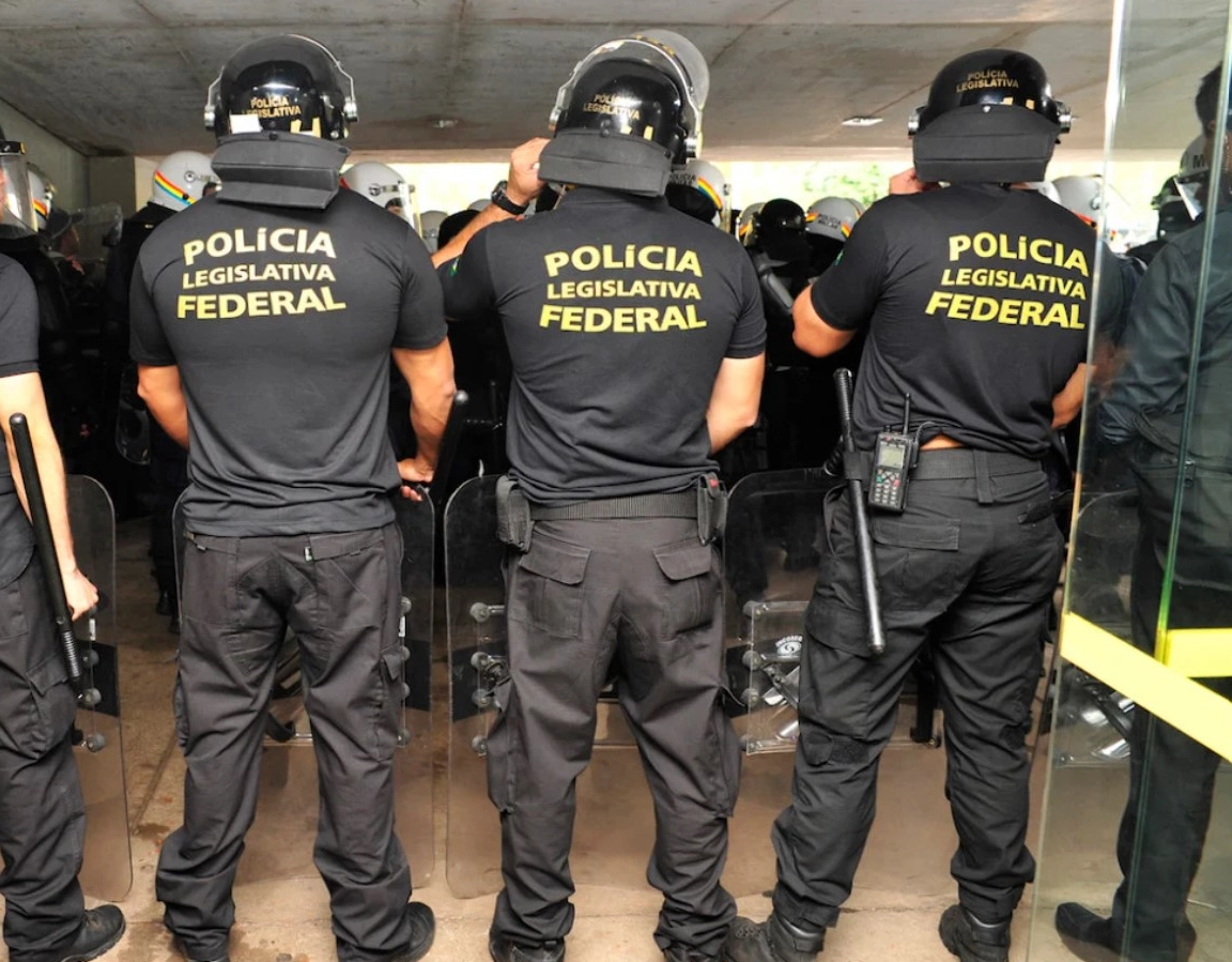 Concurso da Câmara oferece salário inicial de R$ 21 mil para Policial Legislativo