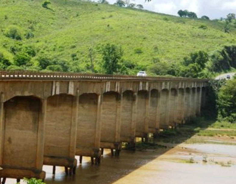 Ponte na Bahia é interditada por condições precárias