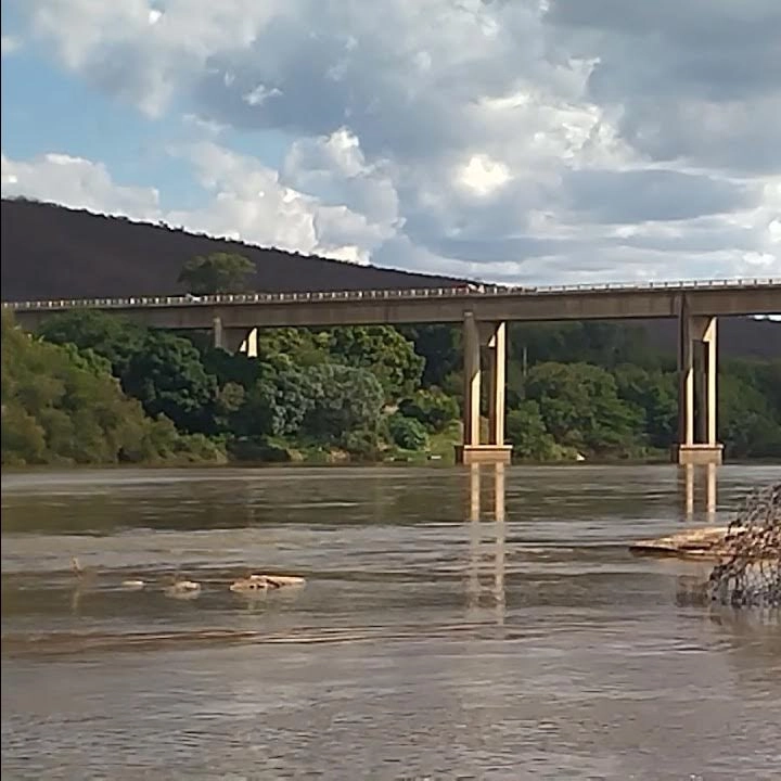Ponte na Bahia é interditada por condições precárias