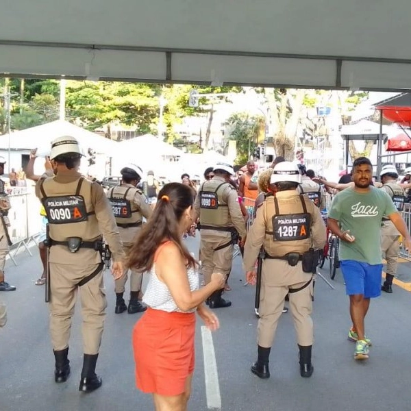 Não pode! Saiba o que não levar para o circuito do carnaval