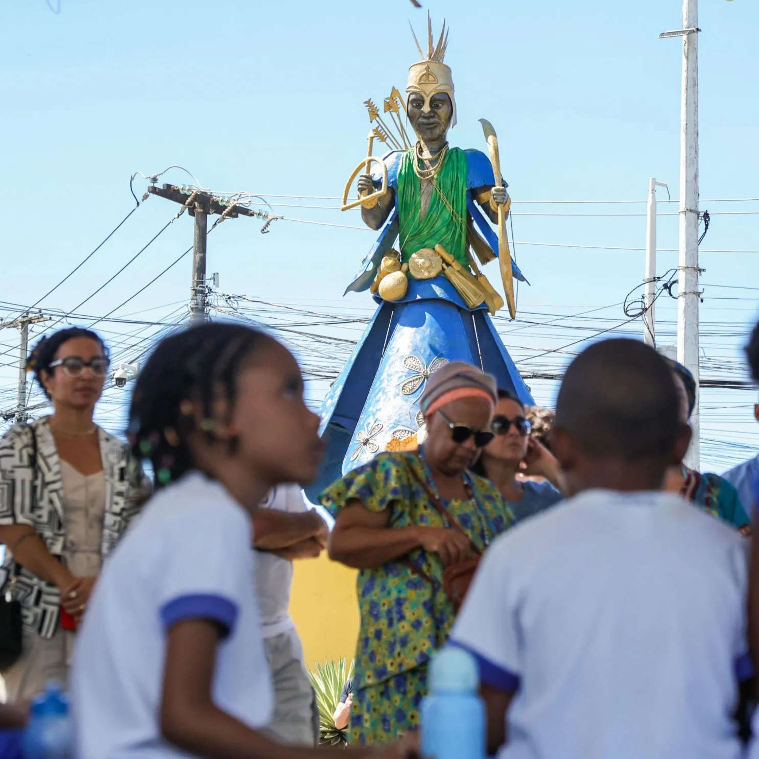 Centenário de Mãe Stella de Oxóssi reúne autoridades, estudantes e música em Salvador