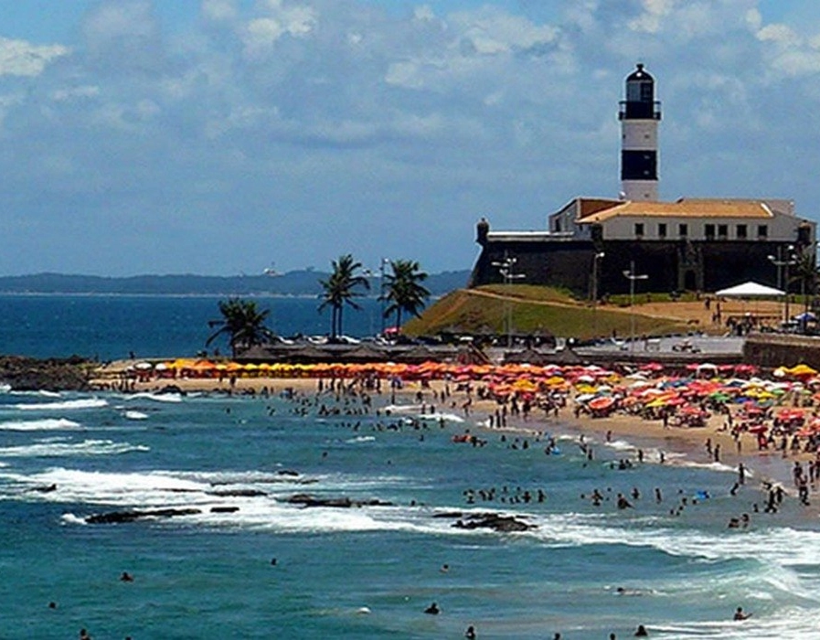 Mais de 20 praias estão impróprias para banho em Salvador; saiba quais