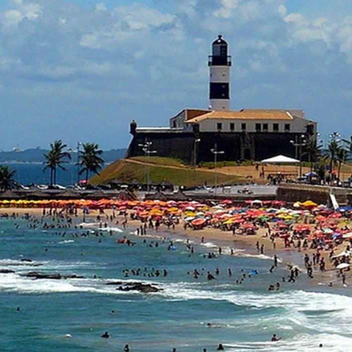 Salvador tem 17 praias impróprias para banho neste fim de semana; saiba quais