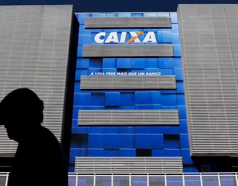 Caixa lança concurso com salários de até R$ 14,9 mil